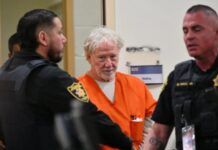 Обладатель премии «Эмми» Тимоти Басфилд обвинён в сексуальном насилии над детьми