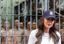 Кристи Ноэм покидает пост главы Министерства внутренней безопасности