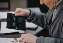 Пенсії в Україні можуть зрости: коли та наскільки підвищать виплати