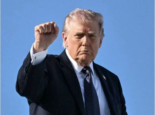 Трамп заявив, що з Зеленським домовитися складніше, ніж з путіним