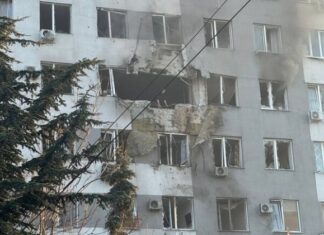 РФ атаковала Одессу дронами: есть попадание в девятиэтажку (обновлено)