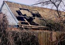 Десятки будинків зруйновано, є поранені діти: що відомо про наслідки атаки по Україні (фото)