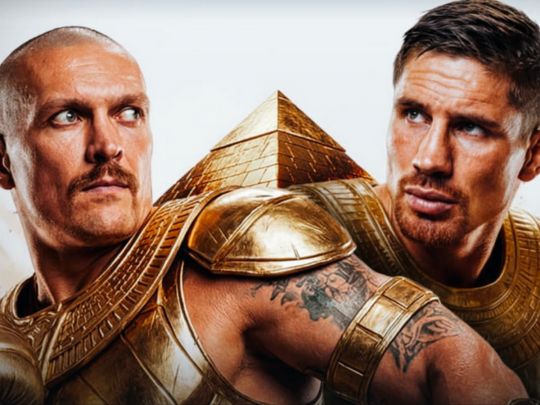 Верховен погрожує Усику перед чемпіонським боєм біля підніжжя єгипетських пірамід (фото, відео)