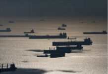 Судна російського тіньового флоту загрожують світу екологічною катастрофою